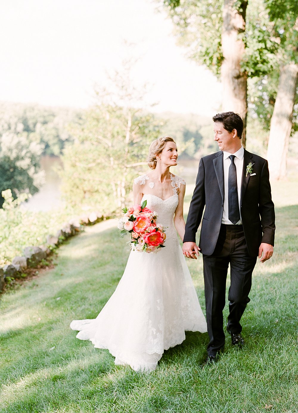 bride and groom portraits