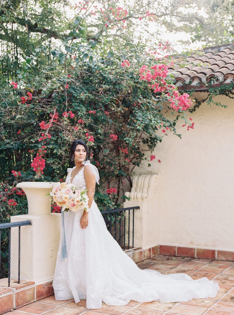 villa woodbine first look