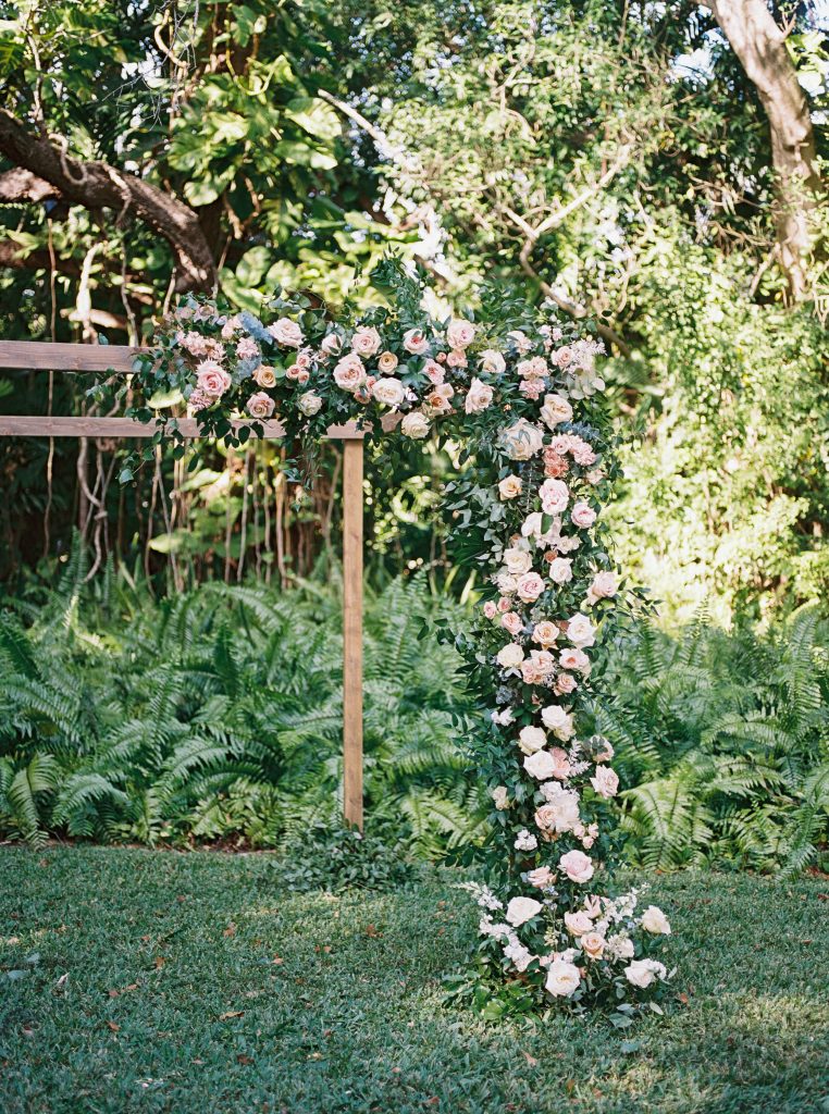 outdoor wedding ceremony villa woodbine
