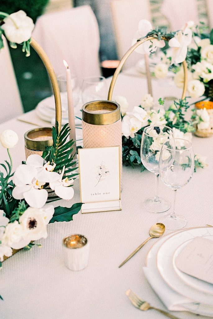 wedding decor casa de campo by claire duran