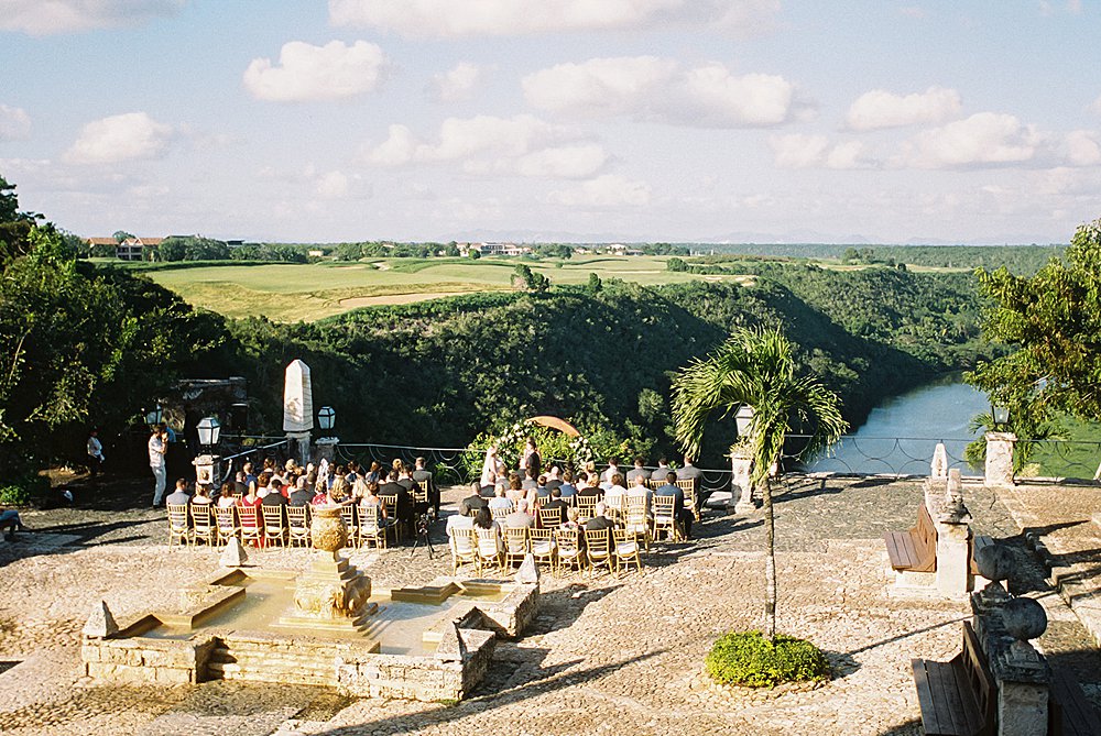 wedding ceremony altos de chavon