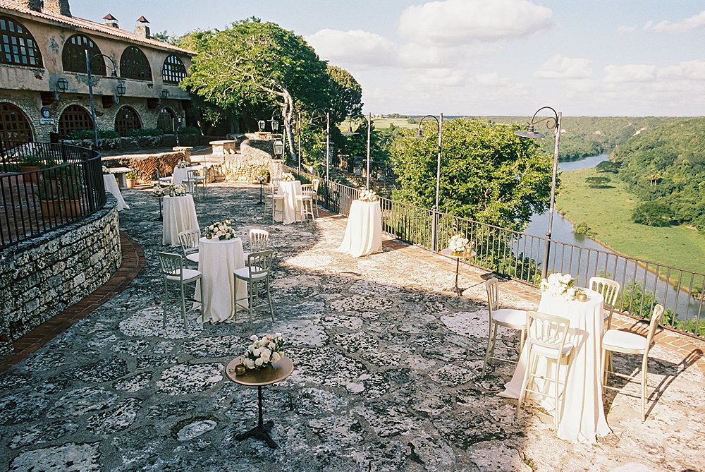 outdoor cocktail hour setup claire duran