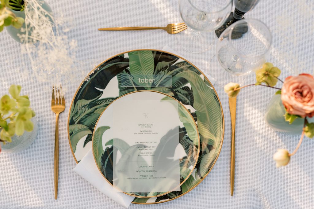 modern tropical wedding inspiration