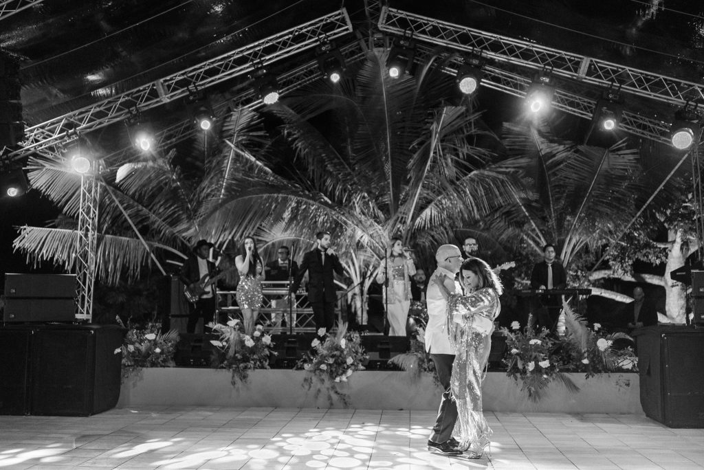 parents of the groom wedding