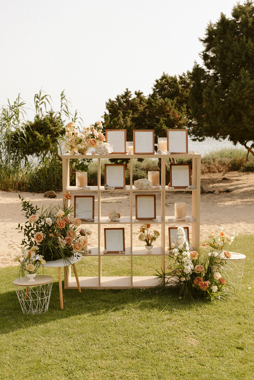 gecko beach club wedding by claire duran