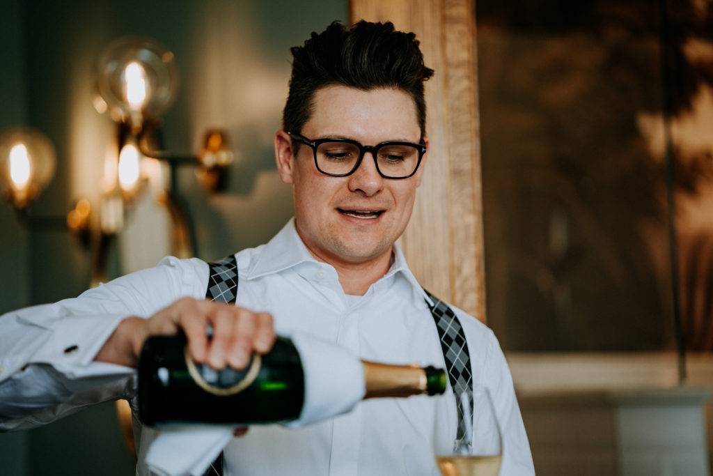 london wedding getting ready