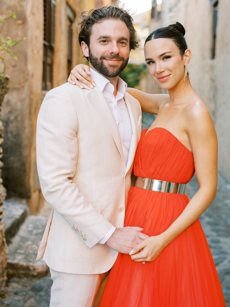 oscar de la renta rehearsal dinner dress