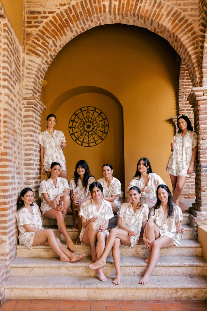 bridesmaids getting ready