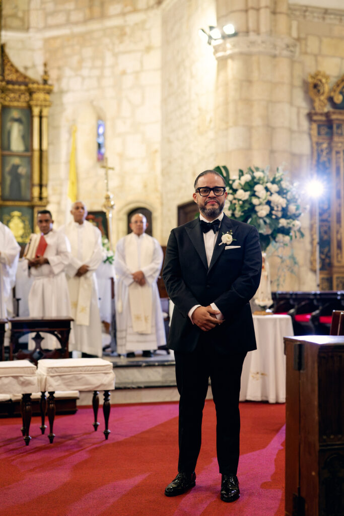 wedding colonial church