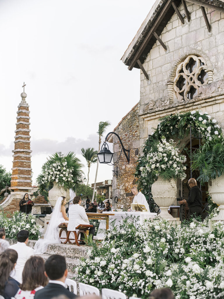 casa de campo catholic wedding