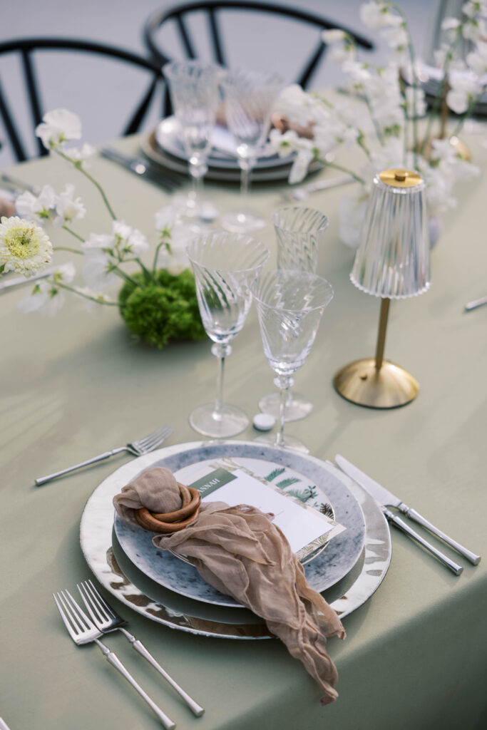 modern wedding reception table