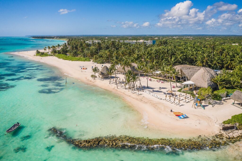 punta cana playa blanca wedding
