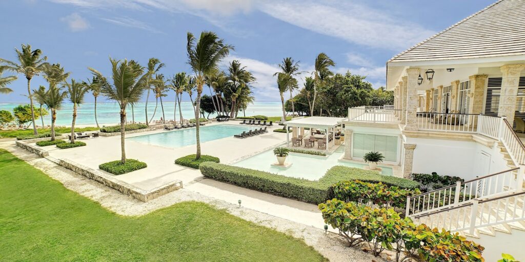 punta cana resort club destination wedding planner