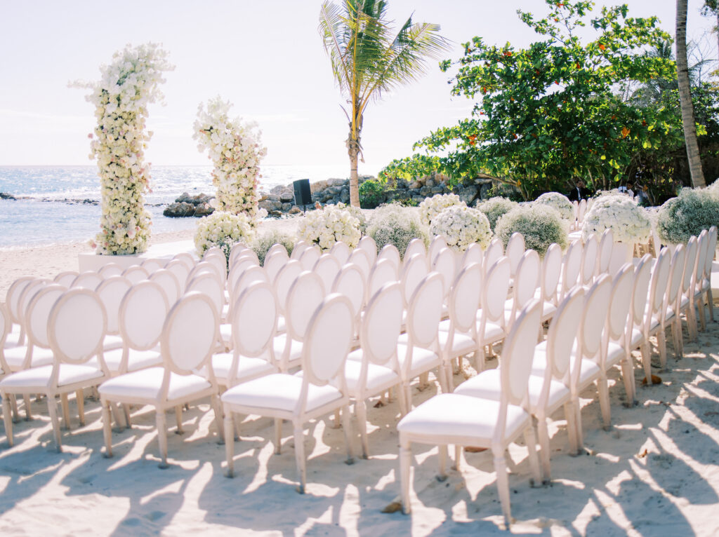 minitas beach wedding planner casa de campo