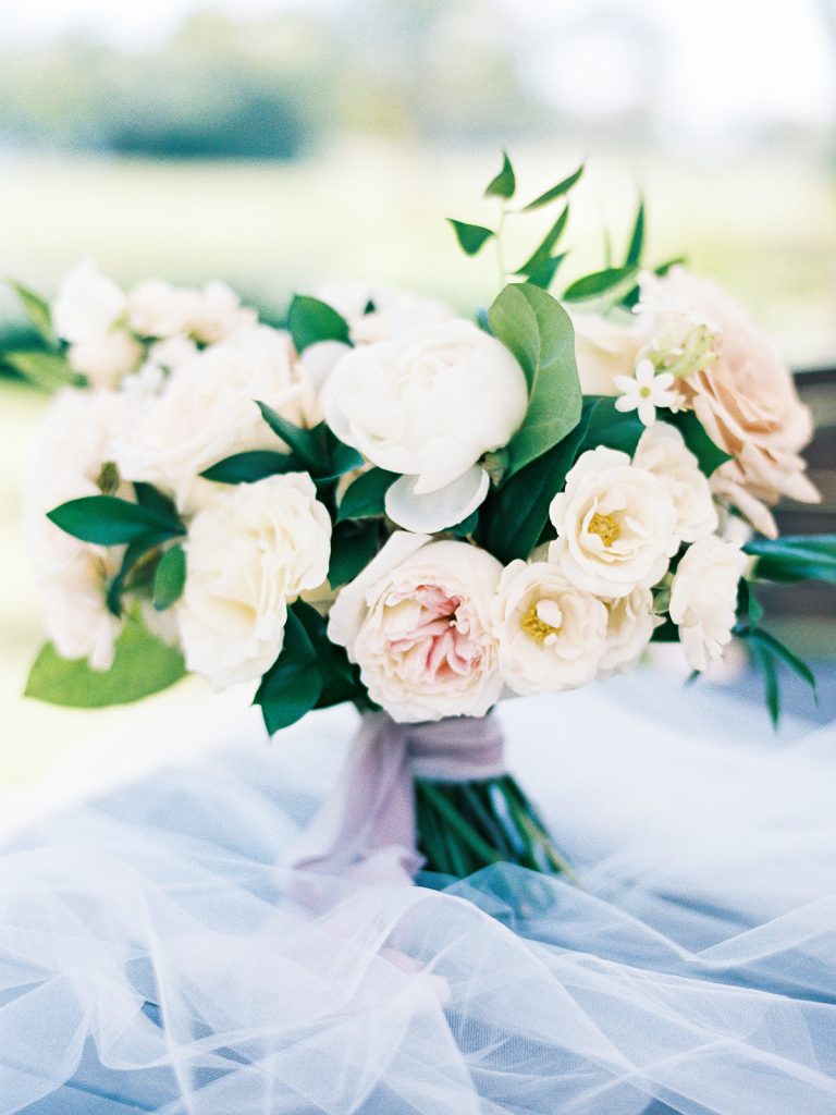 bridal bouquet claire duran
