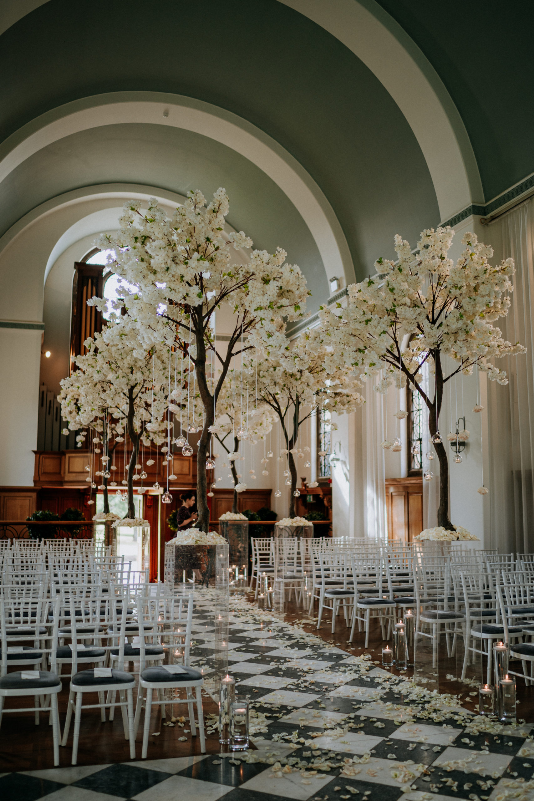 A wedding in England by Claire Duran Weddings & Events