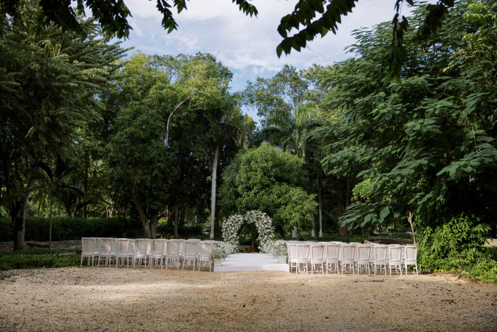 baby breath wedding ceremony aisle