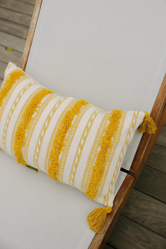 minitas beach club event